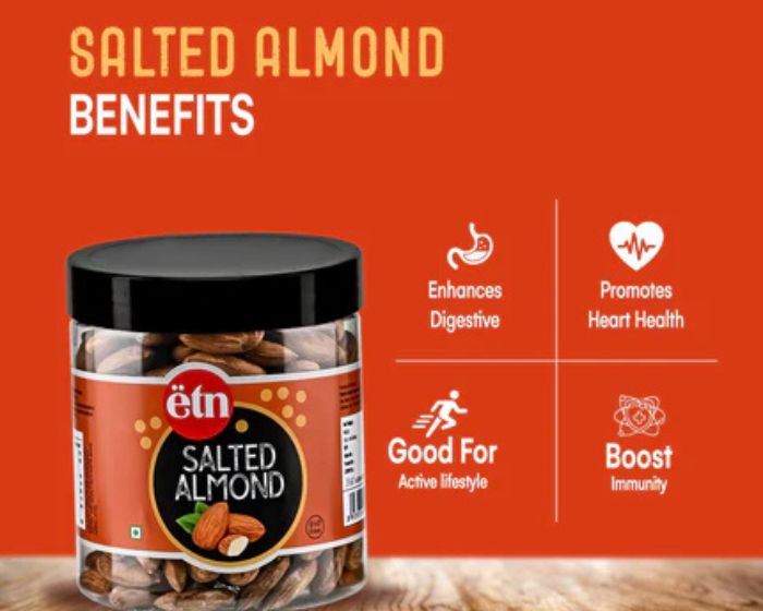 The Health Benefits of Almonds and Cashews